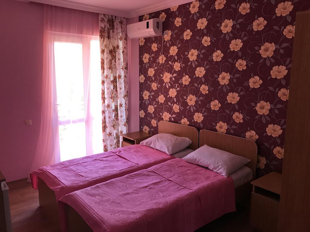 Kvariati - Guest House Ngoại thất bức ảnh